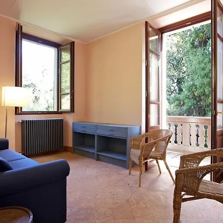 Scagliola Holiday home *